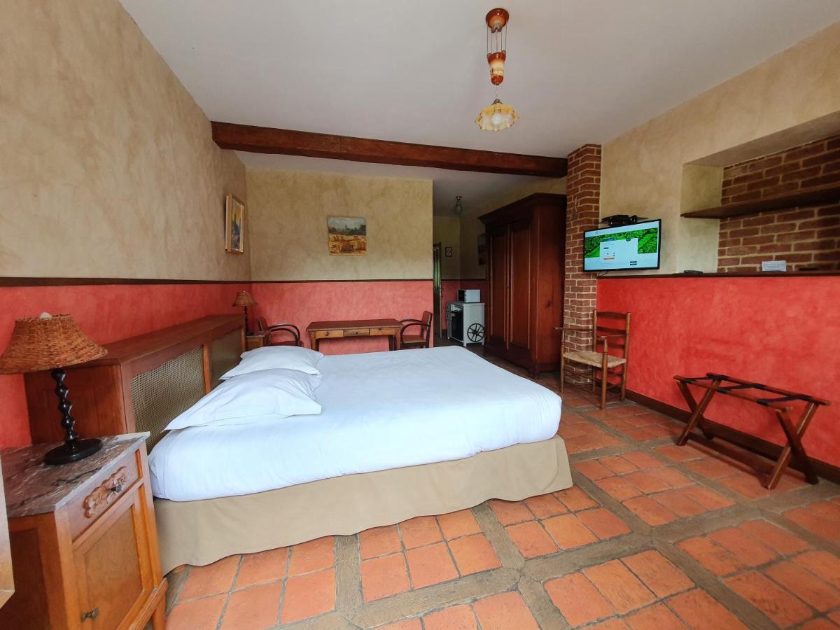 Les Mout'Anes Bed and Breakfast Saint-Hilaire-sur-Helpe Eksteriør billede