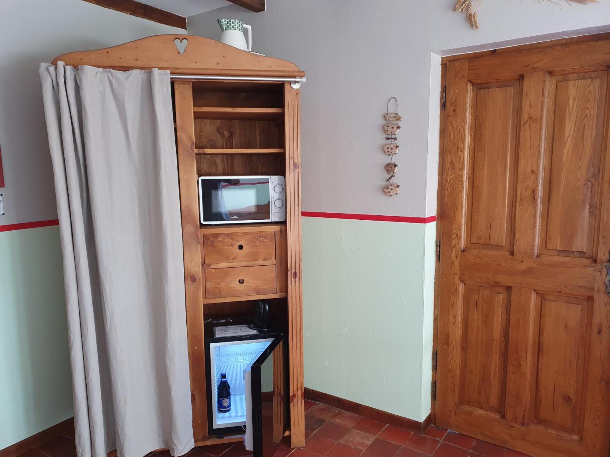 Les Mout'Anes Bed and Breakfast Saint-Hilaire-sur-Helpe Eksteriør billede