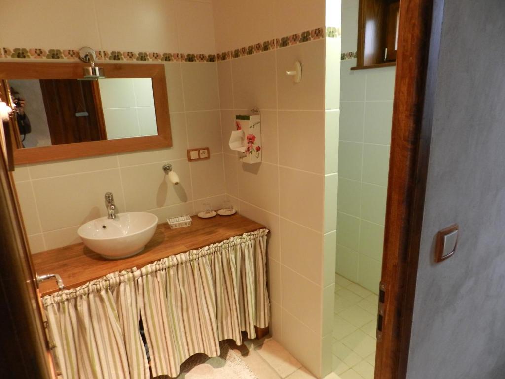 Les Mout'Anes Bed and Breakfast Saint-Hilaire-sur-Helpe Værelse billede